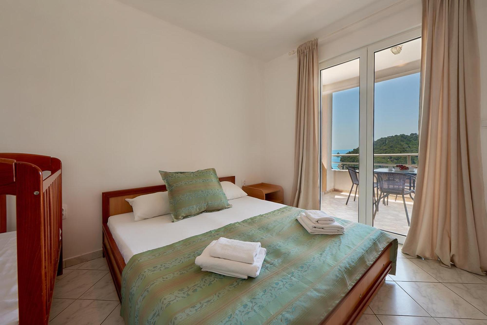 Apartments Villa Relax Petrovac na moru Exterior foto