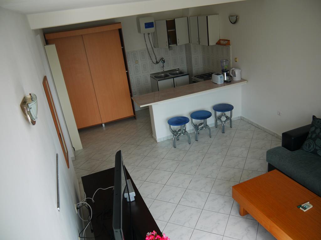 Apartments Villa Relax Petrovac na moru Exterior foto